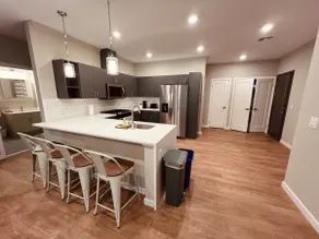 322 Luxury 2BR | Gym | EV Charger | Secure Parking - Image 4