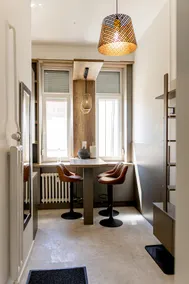 Modern Elegance - Image 5