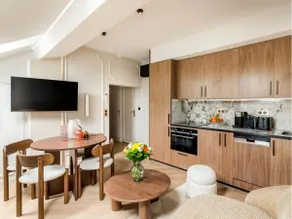 Merveil - Luxury Suite - Champs Elysees - St Cyr I - Image 2