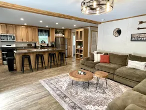 Cabin in the woods! - Image 2