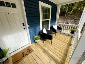 Cabin in the woods! - Image 4