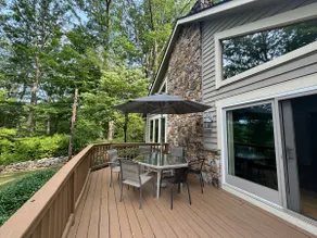 Tranquil 4BR/Sleeps 10/ Game Rm/Fire pit/4seasons - Image 4