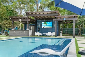Lake Of Dreams Miami House - The Perfect Place - Image 3