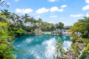 Lake Of Dreams Miami House - The Perfect Place - Image 5