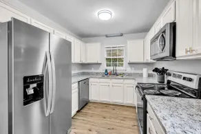 Cozy Modern Home|Sleeps 8| Wake Forest + Hospital - Image 3