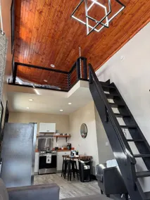 Right Wing - 2BR/1 BA loft (+full size bed i - Image 5
