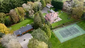 Hedgerows New Forest Estate 2x Hot Tubs Sleeps 22 - Image 2