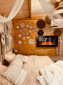 Bohemian coco cabin Private Jacuzzi - Image 2