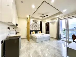 Luxury Studio N/B Artemis Sector-51 Gurgaon. - Image 2