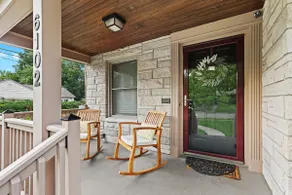 Gorgeous 2- Story home in heart of Broad Ripple - Image 4