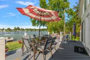 Lakeshore Retreat on Little Twin - Image 4
