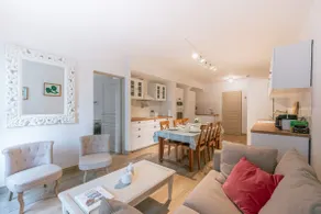 Right in the center, brand new and 2 bathrooms - Image 2