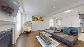 Entire Modern and Cozy Home - Image 2