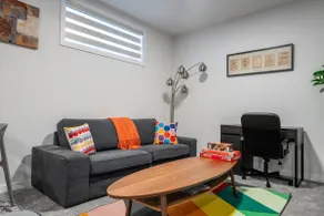 Perfect Stay 2 Bedroom Basement Suite - Image 2