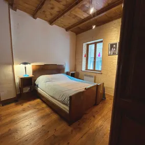 Rustic village house - Image 4