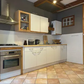Rustic village house - Image 3