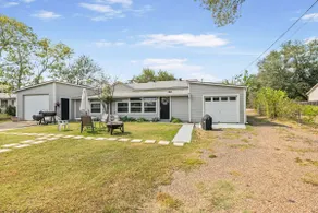 Cozy Cottage in Aggieland, Texas - Image 4