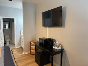 The Suite at 125 Royal Postes Rd - Image 3
