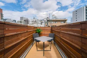 Entire Fully-renovated House in Shibuya City - Image 4