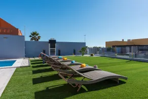 Atlantic View – Heated Pool. 8 people - Image 4