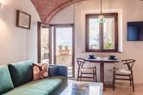 Design apartment with view, private terrace, A/C - Image 5