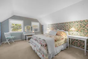 Gorgeous Views | 2 Min to Town | 8-Acre Property - Image 3