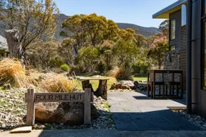 Four Mile Hut - Studio Apartment - Image 4