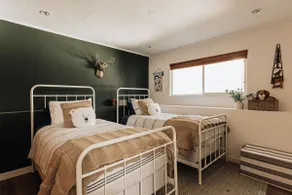 Walk to Lake, A/C, Lake Access, Main Lvl Bedroom - Image 5