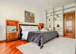 3 Deluxe Egyptian Suites | Jacuzzi + Parking - Image 2
