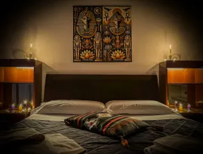 3 Deluxe Egyptian Suites | Jacuzzi + Parking - Image 5