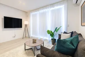 [Newly Opened] 3 minutes to American Village / Sleeps 12 / Kitatani area with many restaurants nearby - Image 2