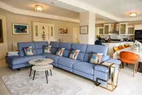 Luxury Vacation Home on the Ring of Kerry-Wild Atlantic Way with Mountain & Sea Views - 10 minute drive to Beach & Dooks Golf Course-5 minute walk to Glenbeigh village - Image 4