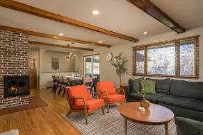 Huge yard•hot-tub•game room•5-15min to DU/DTC/DT - Image 2