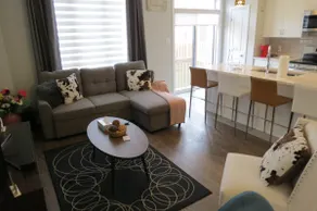 Executive Town Home, 3 Bedrooms, 1 King Size Bed - Image 2