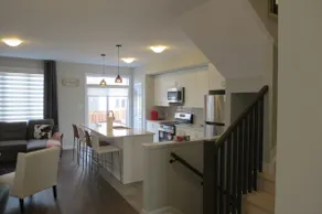 Executive Town Home, 3 Bedrooms, 1 King Size Bed - Image 3