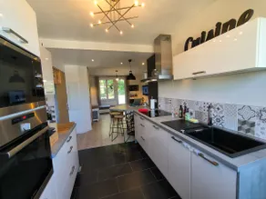 Spacious Apartment - Quiet - Free Parking - 4 people - Image 3