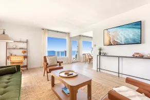 OCEAN-FRONT | On Strand/Beach | KING Bed | Deck - Image 5