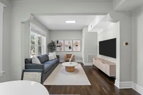 Guest Favorite | New Renovation - Image 4