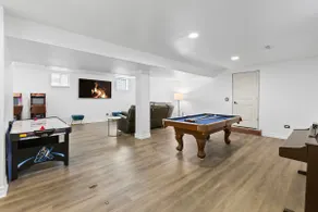 Beverly Hills of Chicago Luxury Guest Favorite - Image 5