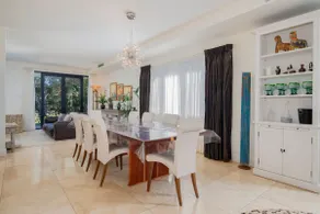Palazzo Paradiso - Mediterranean-inspired Elegance - Image 4