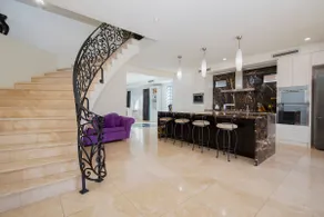 Palazzo Paradiso - Mediterranean-inspired Elegance - Image 3