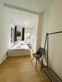 Haus Rasink I Monteure I Teams I 160m2 I 5 Z I Terrasse I P I 2 WC I Küche I Smart TV - Image 3