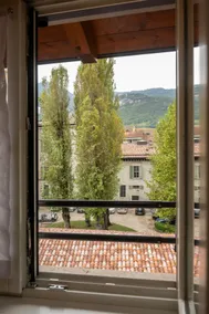 Two-room apartment in Trento, Piedicastello district. - Image 4