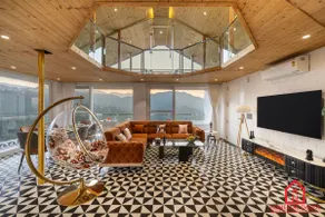 Brown Town -AC Penthouse-HomestayDaddy - Image 2