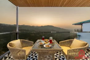 Brown Town -AC Penthouse-HomestayDaddy - Image 3