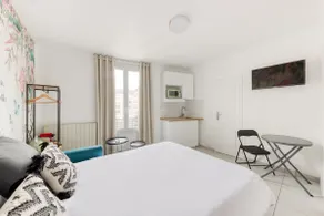 Studio à 30s du RER E Paris en 20 min - Image 2
