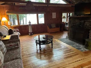Murray Cabin - Image 2