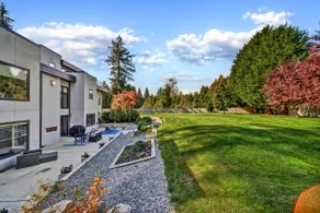 Private Luxury Home- 2Bed/2Bath with Garden+Patio - Image 2