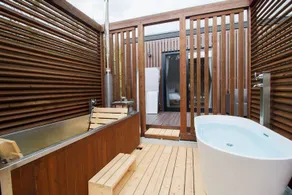 Qingdao/Villa/Private Sauna/Firewood Bath/Accommodates 8 people/Luxurious space - Image 3