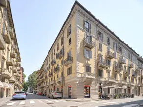 Carlo's Home - Image 4